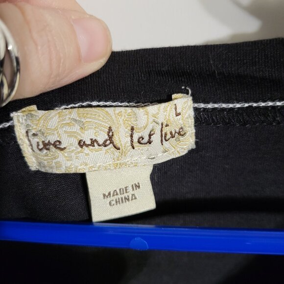 NWOT ONE WORLD LIVE AND LET LIVE SUGAR SKULL TOP SZ L - Picture 4 of 5